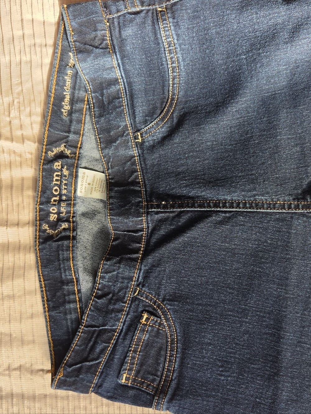 Sonoma size 8 Womens Dark Indigo Straight Jeans/legging